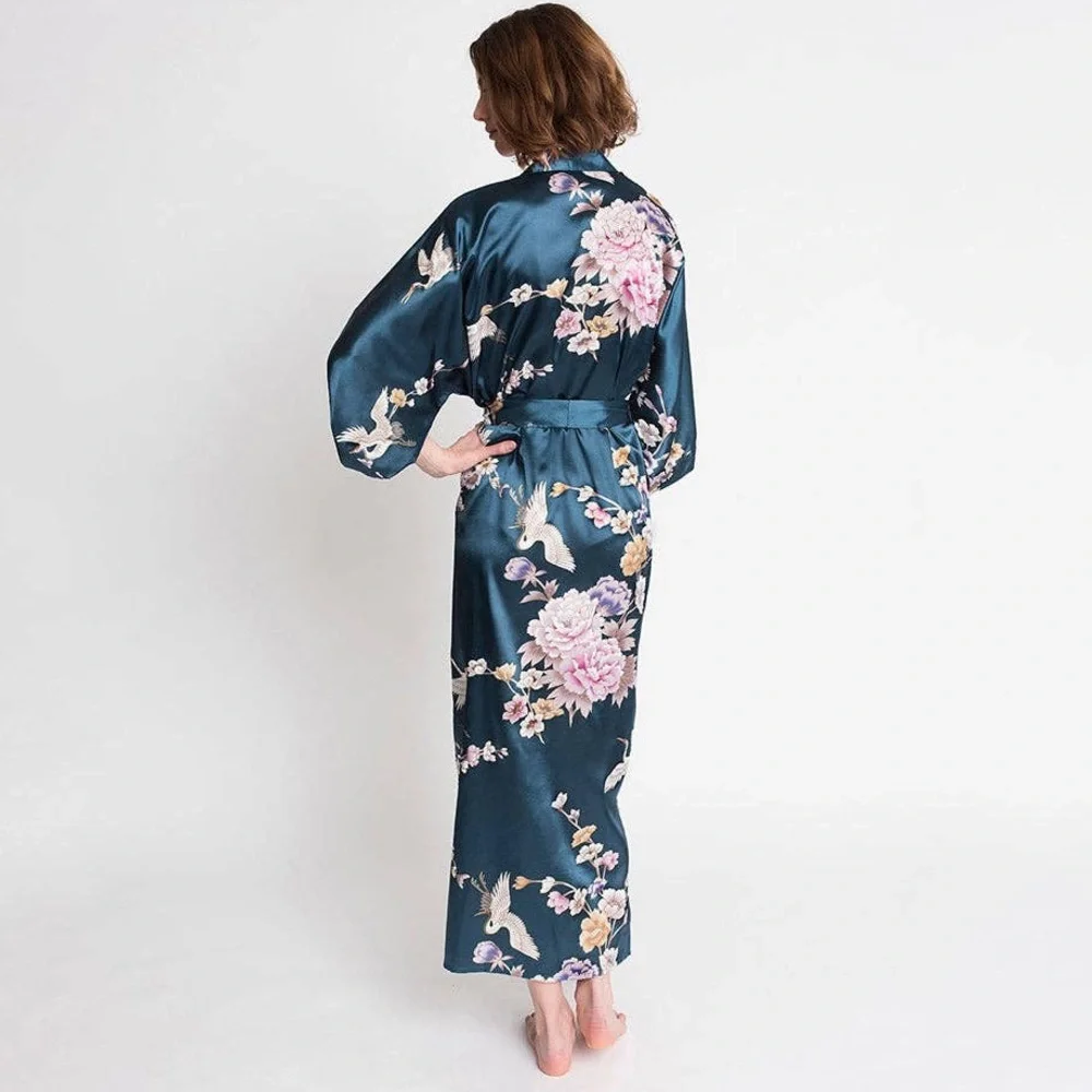 Kim + Ono Chrysanthemum & Crane Long Satin Kimono Robe Navy One Size - No Tie - Picture 4 of 16